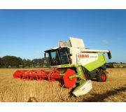 Комбайн Claas Lexion 560