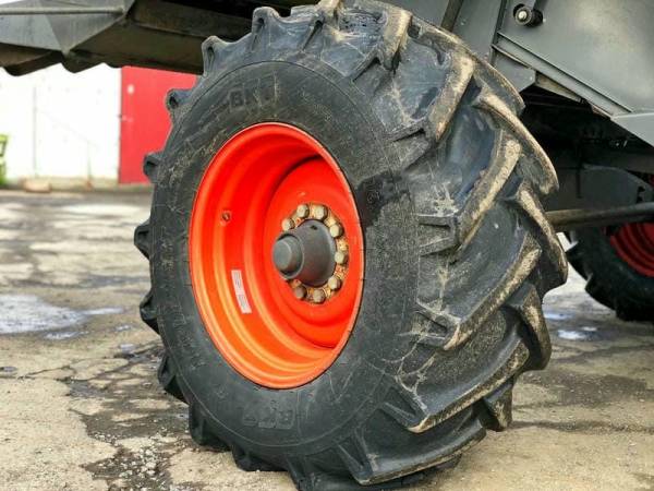 Комбайн Claas Lexion 480 (2003)