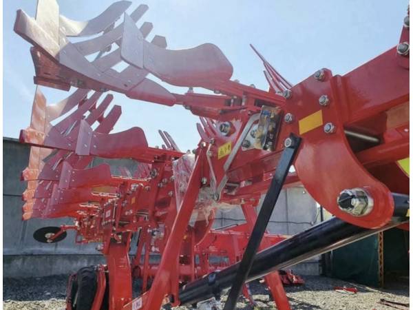 Плуг механический оборотный полунавесной Unlu Clasa 6+1 (160х160) отвал 16"