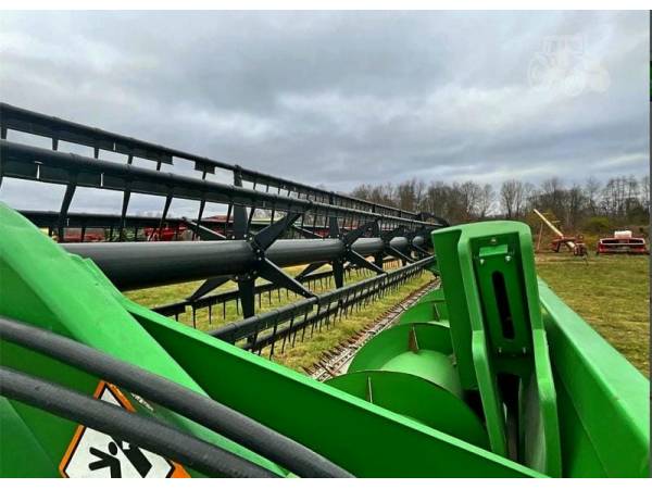 HydraFlex жатка John Deere 625F