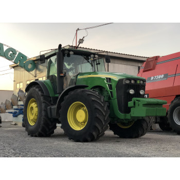 Трактор John Deere 8230 (2008)