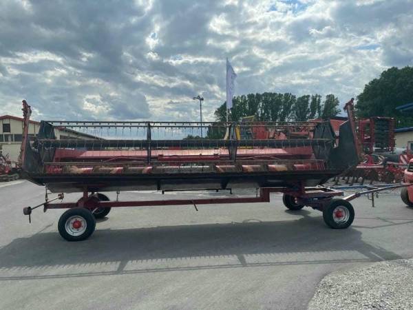 Комбайн Case IH 2388 (2002)