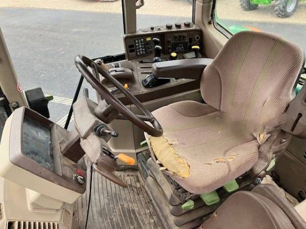 Трактор John Deere 6920 (2004)