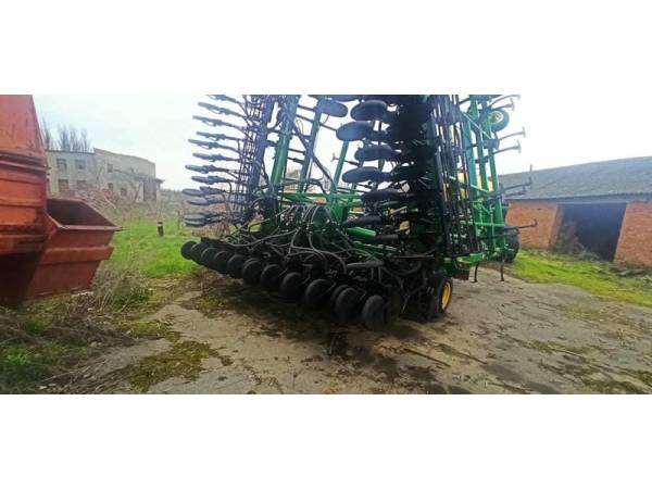 Посевной комплекс John Deere 730 (2012)