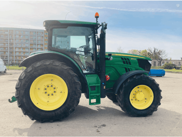 Трактор John Deere 6150R (2014)