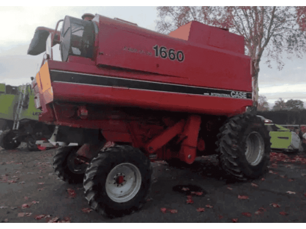 Комбайн Case IH 1660 (1987)