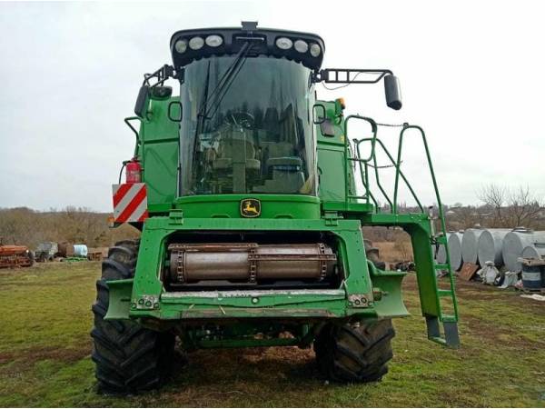 Комбайн John Deere S 690i (2010)