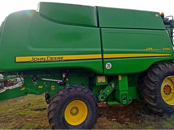 Комбайн John Deere S 690i (2010)