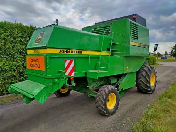 Комбайн John Deere 1177 (1989)