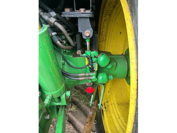 Трактор John Deere 6150R (2014)