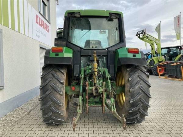 Трактор John Deere 6300 (1993)