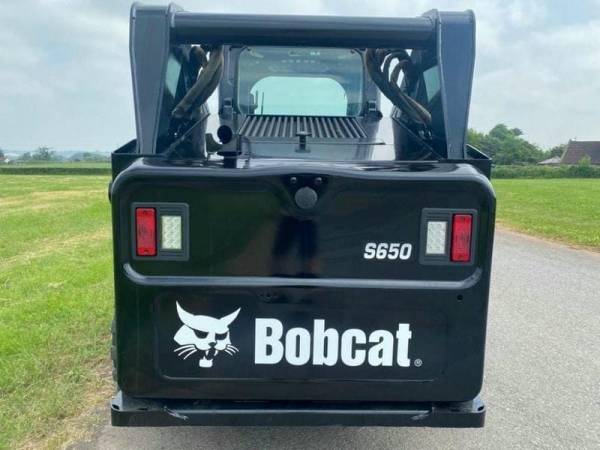 Мини-погрузчик Bobcat Bobcat S650 (2010)