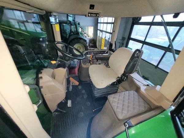 Трактор John Deere 7720 (2005)