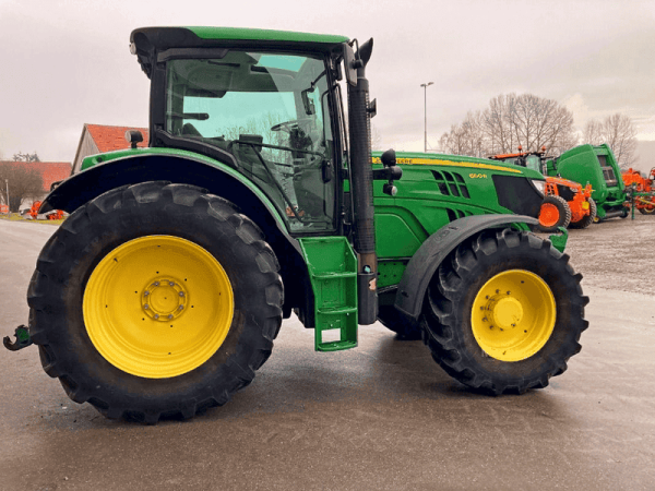 Трактор John Deere 6150R (2012)