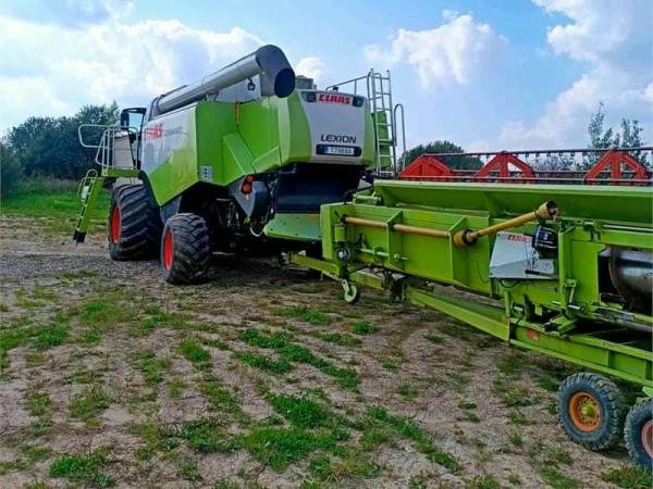 Комбайн Claas Lexion 570 (2004)