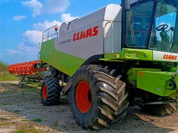Комбайн Claas Lexion 570 (2004)