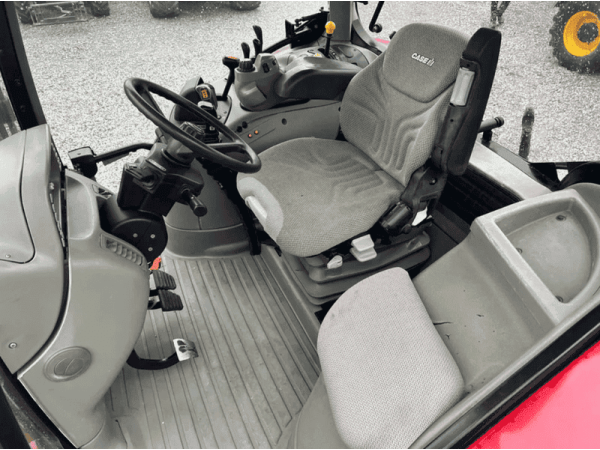 Трактор Case Maxxum 115 X-LINE с погрузчиком (2008)
