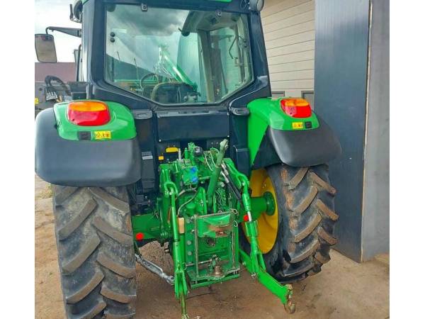 Трактор John Deere 6130 с погрузчиком (2008)