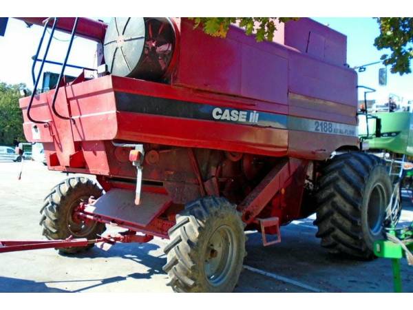 Комбайн Case IH 2188 (1999)