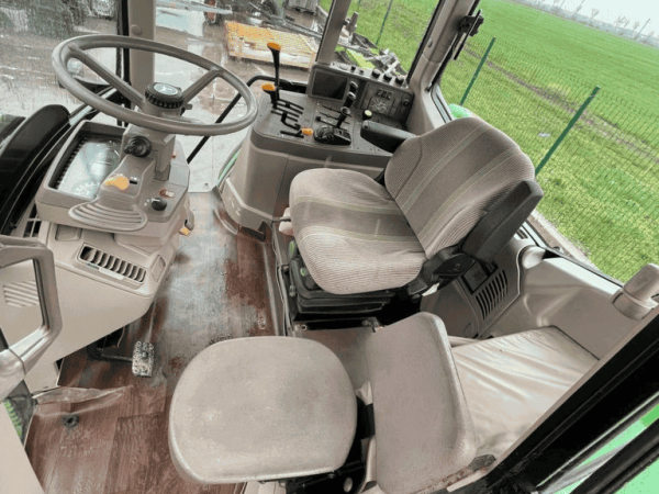 Трактор John Deere 6630 (2008)
