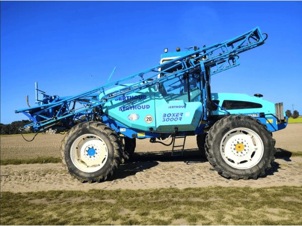 Самохідний обприскувач Berthoud Boxer 3000 (1998)