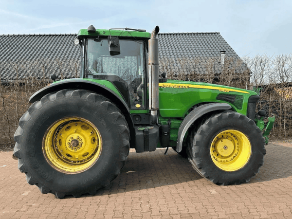 Трактор John Deere 8420 (2004)