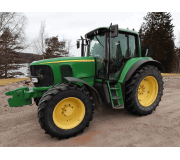 Трактор John Deere 6620