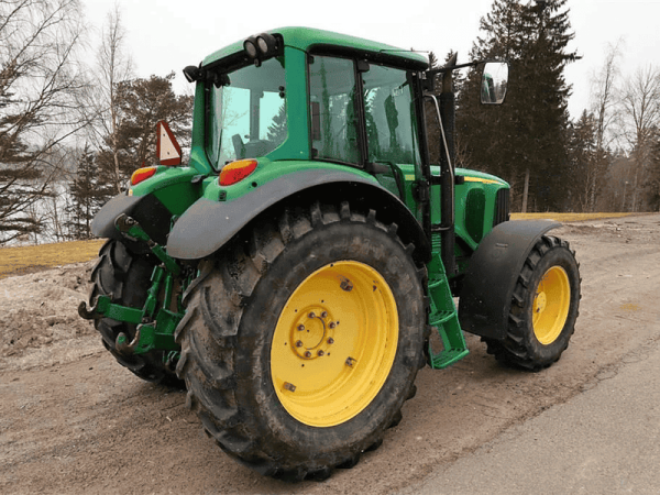 Трактор John Deere 6620 (2002)