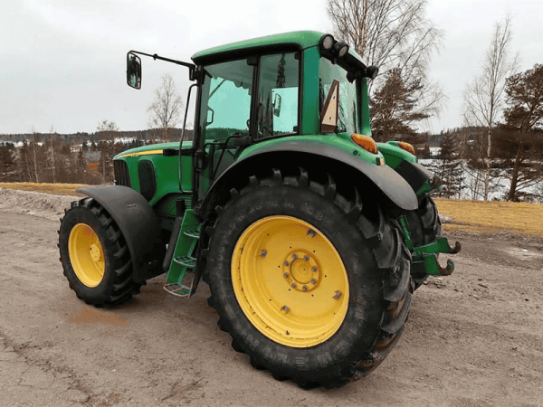 Трактор John Deere 6620 (2002)