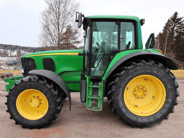 Трактор John Deere 6620 (2002)