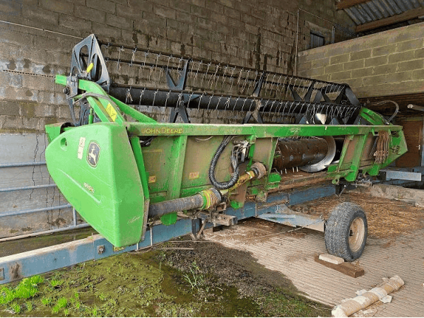 Комбайн John Deere 9560i WTS (2005)