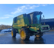 Комбайн John Deere 9560i WTS