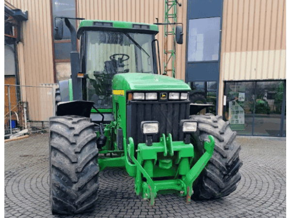 Трактор John Deere 8400 (1997)
