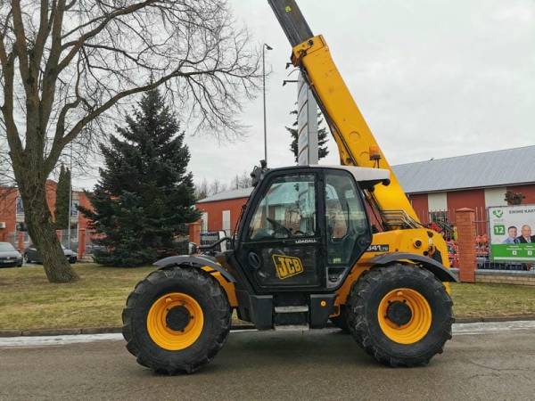 Навантажувач JCB 541-70