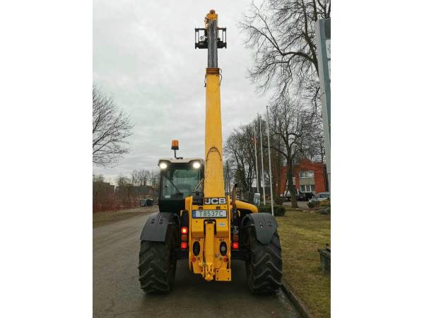 Навантажувач JCB 541-70