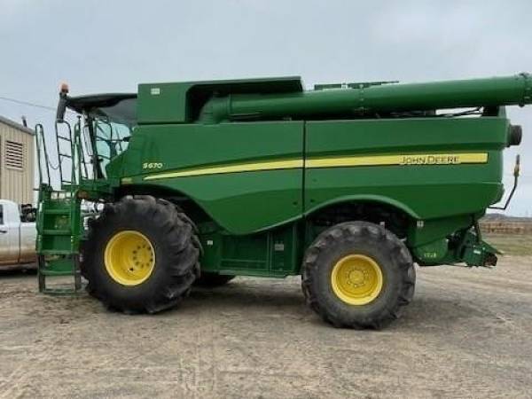 Комбайн John Deere S670 (2015)