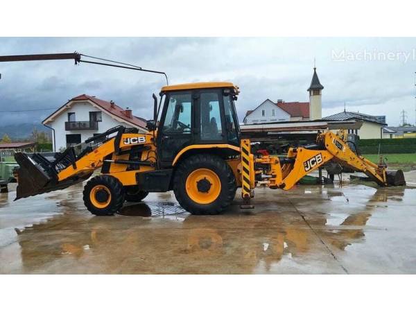 Екскаватор-навантажувач JCB 3CX (2017)