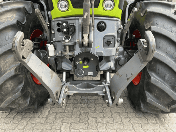 Трактор Claas Axion 870 (2019)