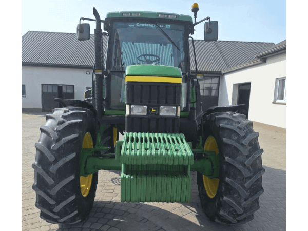 Трактор John Deere 6610 (2001)
