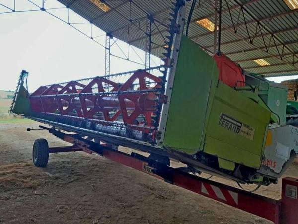 Комбайн Claas Lexion 470 (2003)