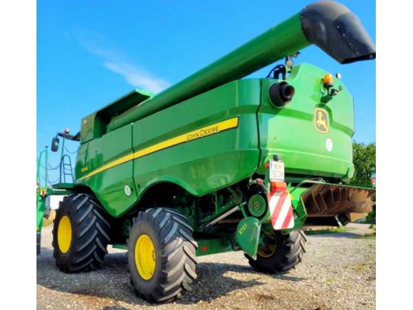 Комбайн John Deere S 670i (2015)