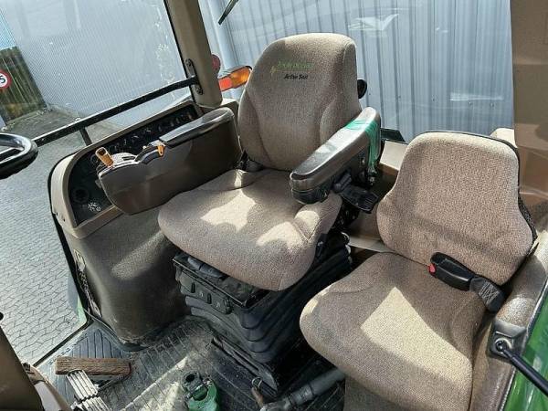 Трактор John Deere 8430 (2007)