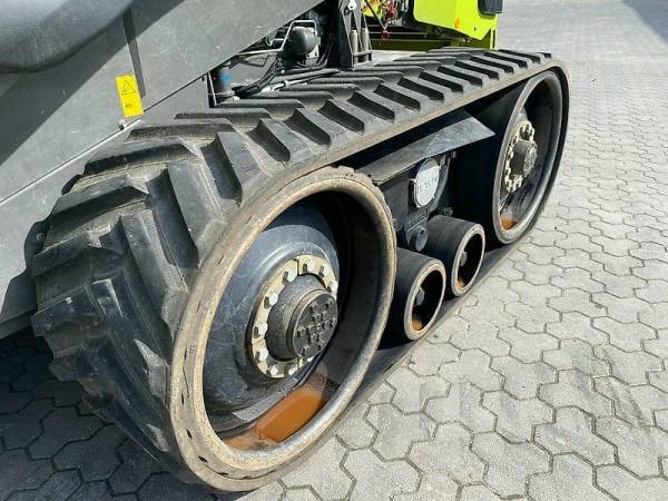 Комбайн Claas Lexion 600 TT (2010)
