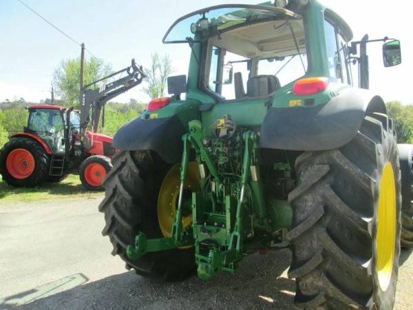 Трактор John Deere 6820 (2006)