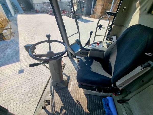 Комбайн CAT Lexion 460
