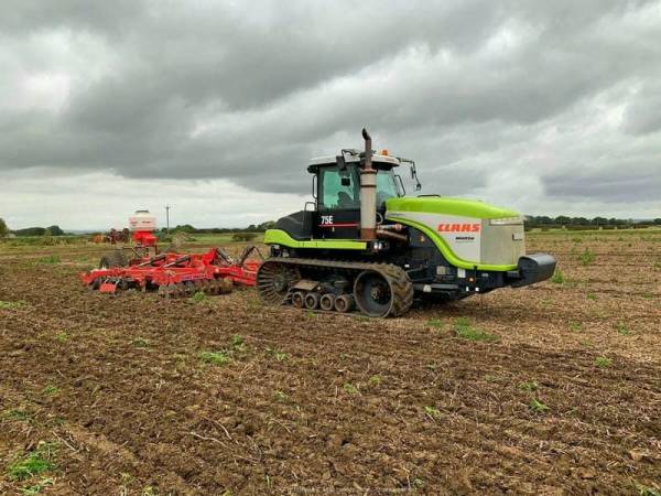 Трактор Claas Challenger 75E (2002)