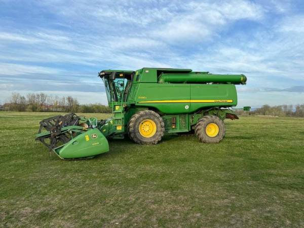 Комбайн John Deere S 690i (2010)