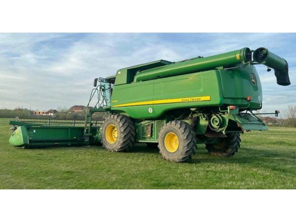 Комбайн John Deere S 690i (2010)