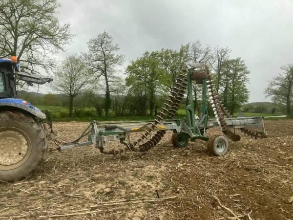 Дисковая борона Kelly MPH 6000