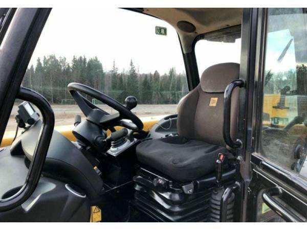 Погрузчик JCB 550-80 (2013)